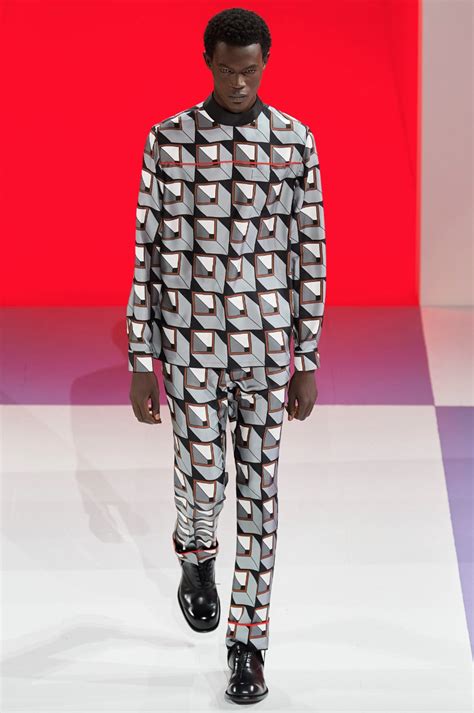 prada men fall 2020